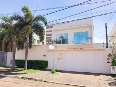 Sobrado com 4 Quartos para alugar, 240m² no Plano Diretor Sul, Palmas
