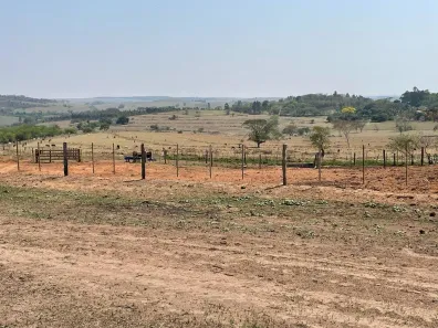 Fazenda/Sítio com 3 Quartos à venda, 75m² no Área Rural de Marília, Marília