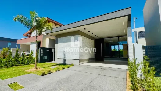 Casa de Condomínio com 3 Quartos à venda, 150m² no Jardins Sevilha, Aparecida de Goiânia