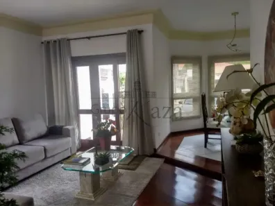 Casa de Condomínio com 3 Quartos à venda, 160m² no Residencial São Paulo, Jacareí