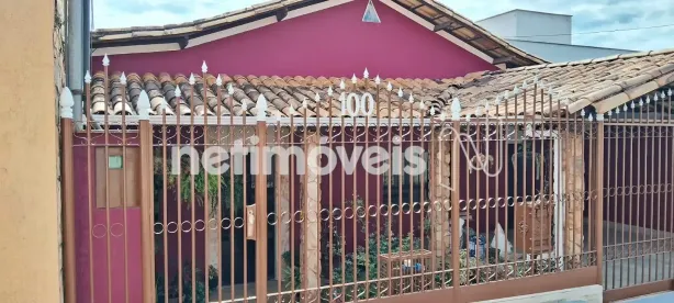 Casa com 3 Quartos à venda, 160m² no Minascaixa, Belo Horizonte