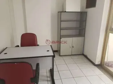 Sala Comercial à venda, 40m² no Várzea, Teresópolis
