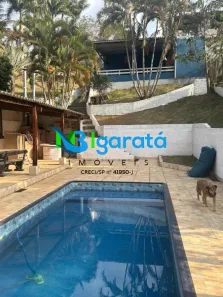 Fazenda/Sítio com 4 Quartos à venda, 270m² no Centro, Igaratá