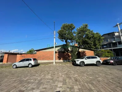 Casa com 3 Quartos à venda, 193m² no São Leopoldo, Caxias do Sul