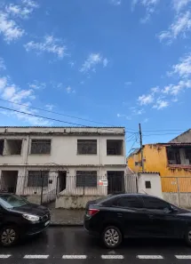 Apartamento com 2 Quartos para alugar, 50m² no Aterrado, Volta Redonda