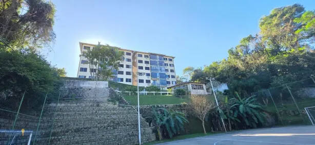 Apartamento com 2 Quartos para alugar, 95m² no Coqueiros, Florianópolis