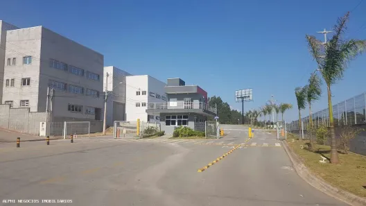 Lote/Terreno à venda, 1080m² no Jardim Planalto, Carapicuíba