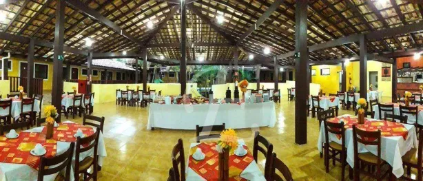 Imóvel Comercial com 26 Quartos à venda, 1550m² no Lázaro (Praia Domingos Dias), Ubatuba