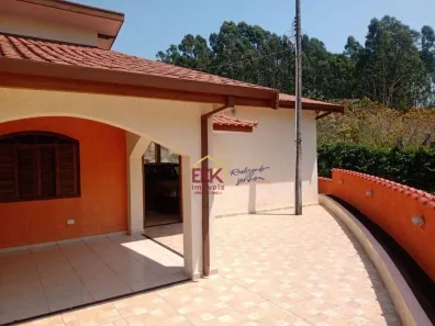 Fazenda/Sítio com 4 Quartos à venda, 365m² no São Gonçalo, Taubaté