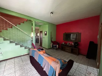 Casa com 3 Quartos à venda, 200m² no Parangaba, Fortaleza