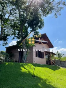 Fazenda/Sítio com 3 Quartos à venda, 254m² no Centro, Igaratá