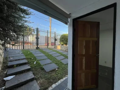 Imóvel Comercial com 4 Quartos para alugar, 406m² no Jardim das Américas, Cuiabá
