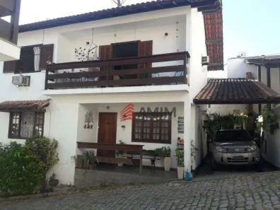 Casa de Condomínio com 4 Quartos à venda, 147m² no Rio do Ouro, Niterói