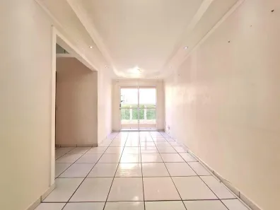 Apartamento com 3 Quartos para alugar, 66m² no Vila Labaki, Limeira