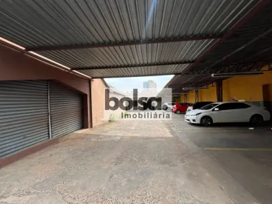Prédio Comercial para alugar, 711m² no Centro, Bauru