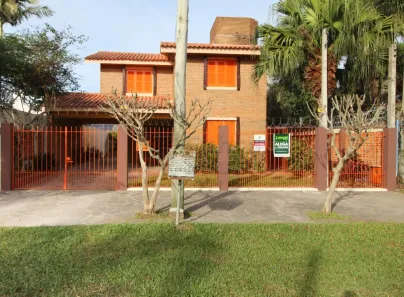 Casa com 4 Quartos para alugar, 400m² no Laranjal, Pelotas