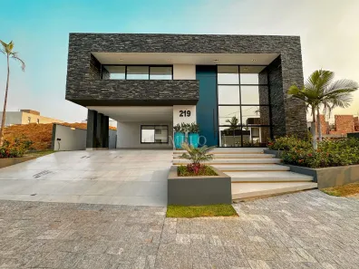 Casa de Condomínio com 4 Quartos para alugar, 489m² no Gran Park, Vespasiano