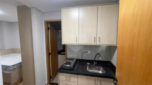 Apartamento com 1 Quarto para alugar, 25m² no Butantã, São Paulo