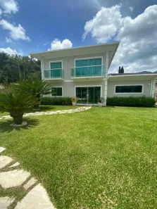 Casa de Condomínio com 4 Quartos à venda, 255m² no Prata, Teresópolis
