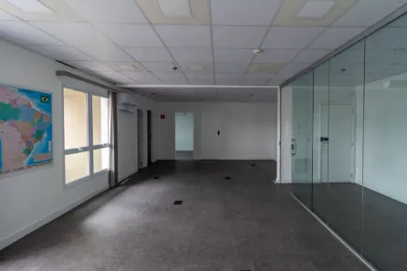 Ponto Comercial para alugar, 183m² no Barra Funda, São Paulo