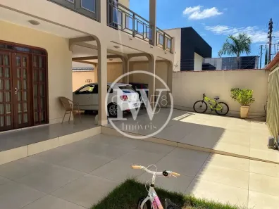 Casa com 4 Quartos à venda, 314m² no Jardim Europa, Goiânia