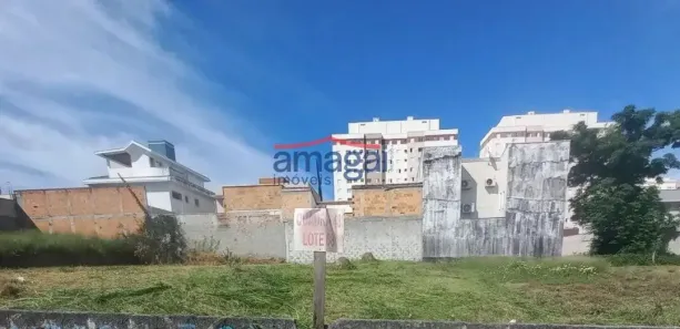 Lote/Terreno à venda, 250m² no Loteamento Villa Branca, Jacareí