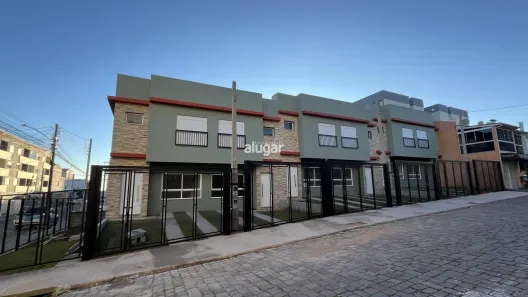 Sobrado com 2 Quartos à venda, 62m² no Nossa Senhora do Rosário, Caxias do Sul