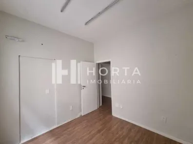 Sala Comercial para alugar, 31m² no Copacabana, Rio de Janeiro