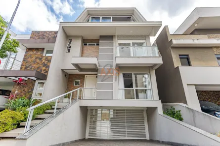 Casa de Condomínio com 3 Quartos à venda, 296m² no Uberaba, Curitiba