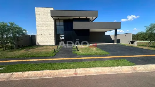 Casa de Condomínio com 3 Quartos à venda, 340m² no Parque Cidade, Goiânia