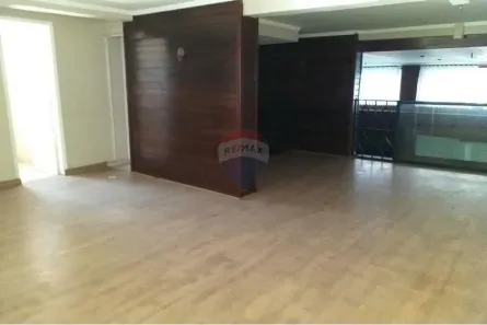 Ponto Comercial para alugar, 100m² no Centro, São José dos Campos