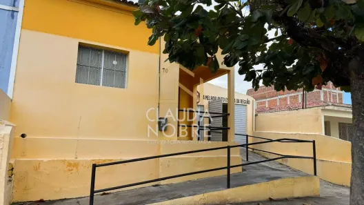 Casa com 3 Quartos à venda, 377m² no Centro, Santana do Ipanema