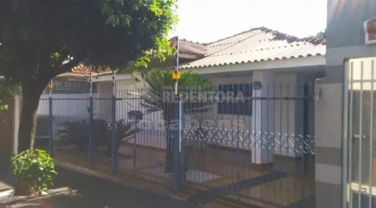 Casa com 4 Quartos à venda, 250m² no Parque Industrial, São José do Rio Preto