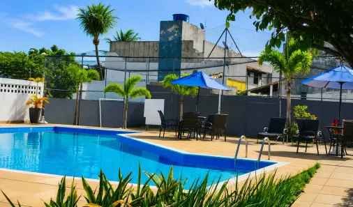 Apartamento com 2 Quartos para alugar, 50m² no Stella Maris, Salvador