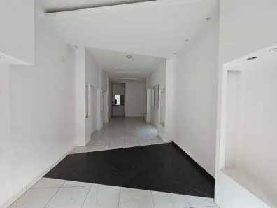 Ponto Comercial para alugar, 76m² no Savassi, Belo Horizonte
