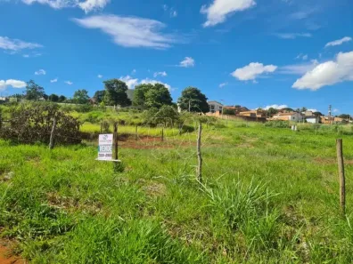Lote/Terreno à venda, 1000m² no Jardim Universal, Araraquara