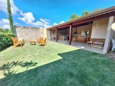 Casa com 4 Quartos à venda, 241m² no Santa Cândida, Vinhedo