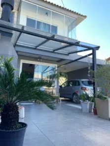 Sobrado com 2 Quartos à venda, 126m² no São João do Rio Vermelho, Florianópolis