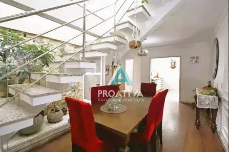 Sobrado com 4 Quartos à venda, 131m² no Vila Assunção, Santo André