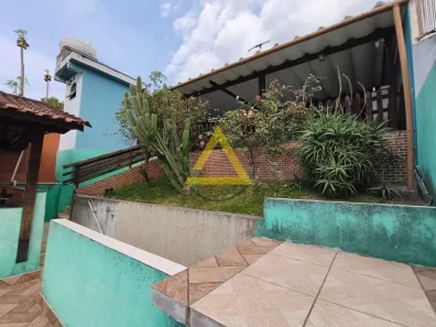 Casa com 2 Quartos à venda, 233m² no Jardim Floresta, São Paulo