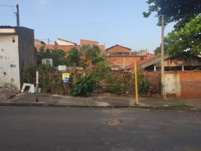 Imóvel Comercial à venda, 250m² no Parque Jaraguá, Bauru