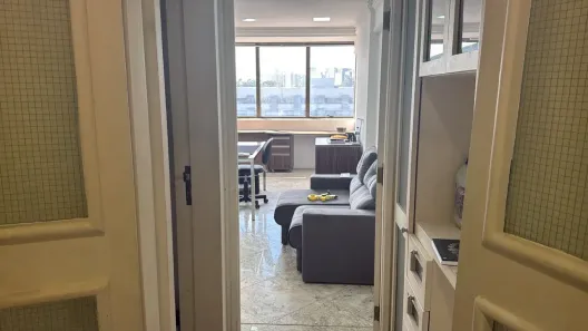 Consultório para venda ou aluguel, 35m² no Itaigara, Salvador