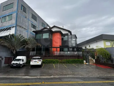 Prédio Comercial para alugar, 260m² no Jaguaré, São Paulo