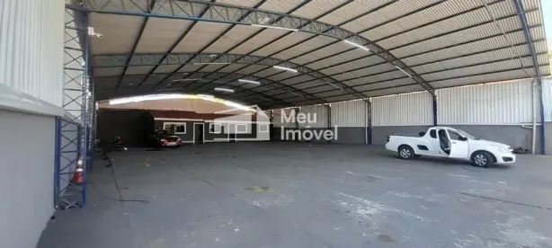 Ponto Comercial com 4 Quartos para alugar, 600m² no Vila Tatetuba, São José dos Campos