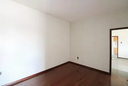 Casa com 4 Quartos à venda, 280m² no Jardim Guanabara, Belo Horizonte