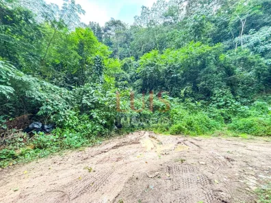 Lote/Terreno à venda, 1400m² no Itaipu, Niterói