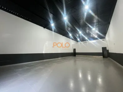 Galpão/Depósito/Armazém para alugar, 240m² no Planalto, Uberlândia