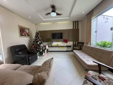 Casa com 3 Quartos à venda, 164m² no Jardim do Lago, Uberaba