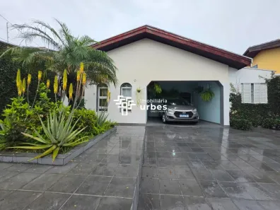 Casa com 3 Quartos à venda, 141m² no Cidade Jardim, Americana