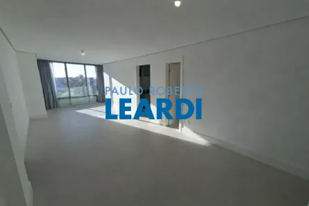 Apartamento com 3 Quartos para alugar, 114m² no Agronômica, Florianópolis